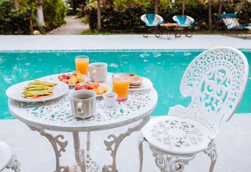 هاستل Casa Del Pavo Real Boutique