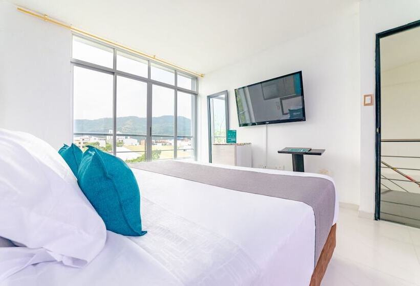 هتل Ayenda Royal Fenix