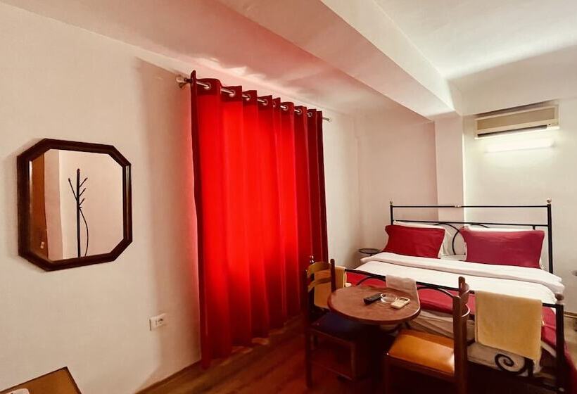 בית מלון כפרי Drinos