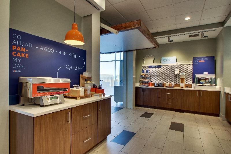 호텔 Holiday Inn Express & Suites Findlay North, An Ihg