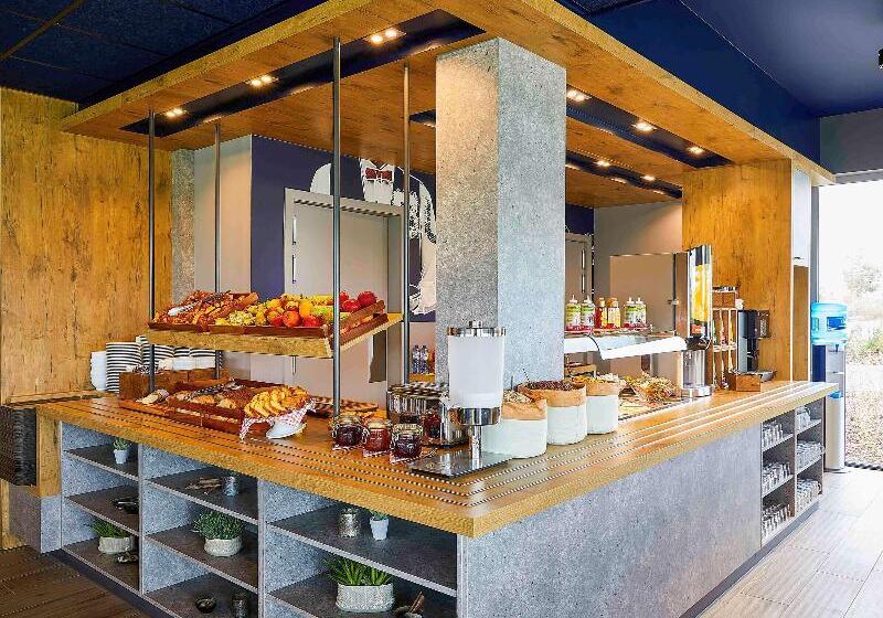 هتل Ibis Budget Oostende Airport