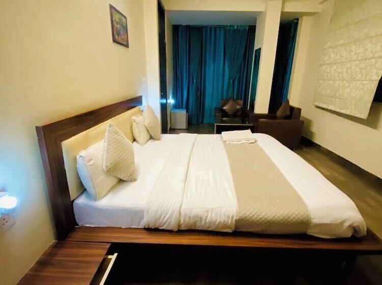 Fotos del hotel Oyo 10317 Hotel Mock Orange:  26