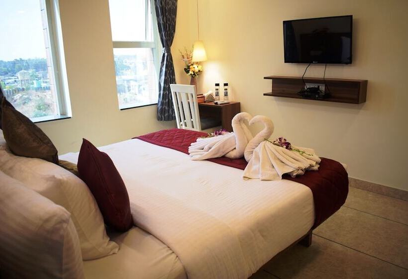 هتل Silicon Inn