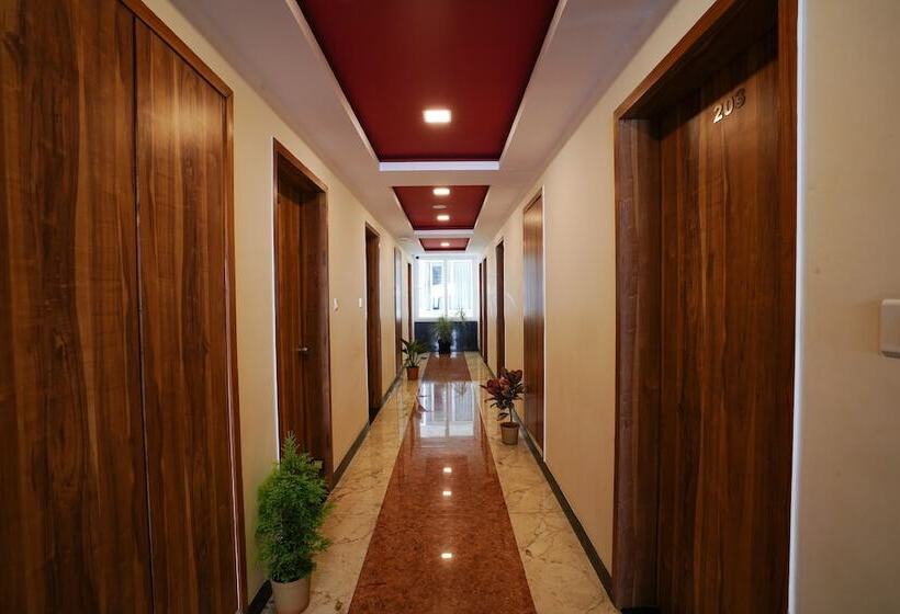 هتل Silicon Inn