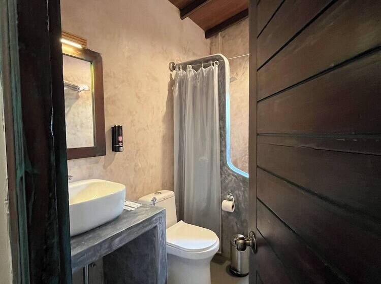 استراحتگاه Tattvam On The Beach   Retreat And Spa