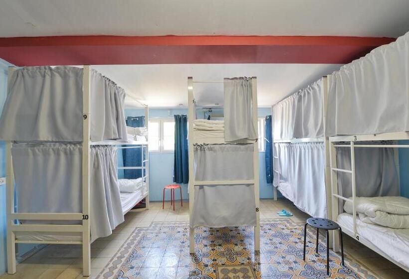 Roger S Hostel Tel Aviv