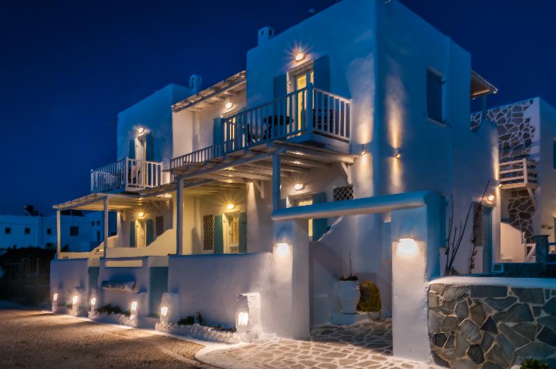 فندق Niki-savvas