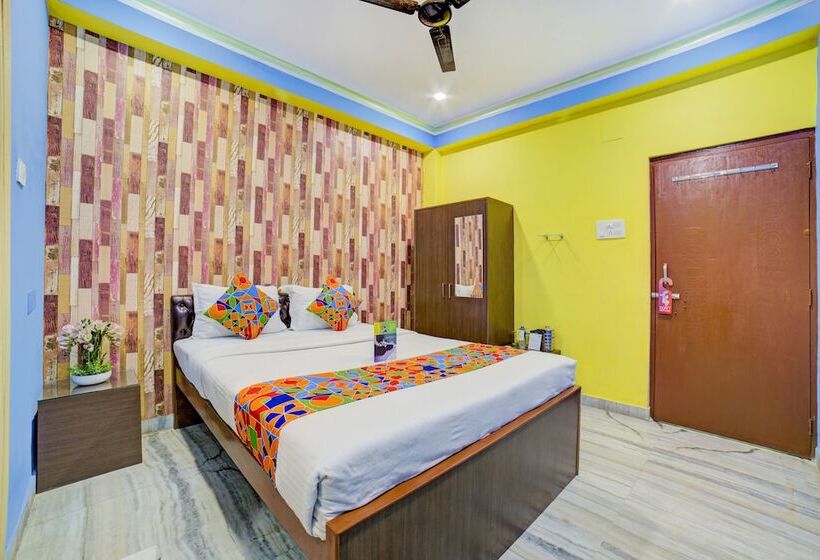 ホテル Nest Park Street