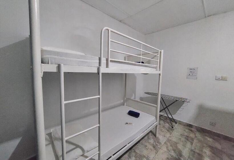 Hostel Katunayake At Colombo Airport Transit