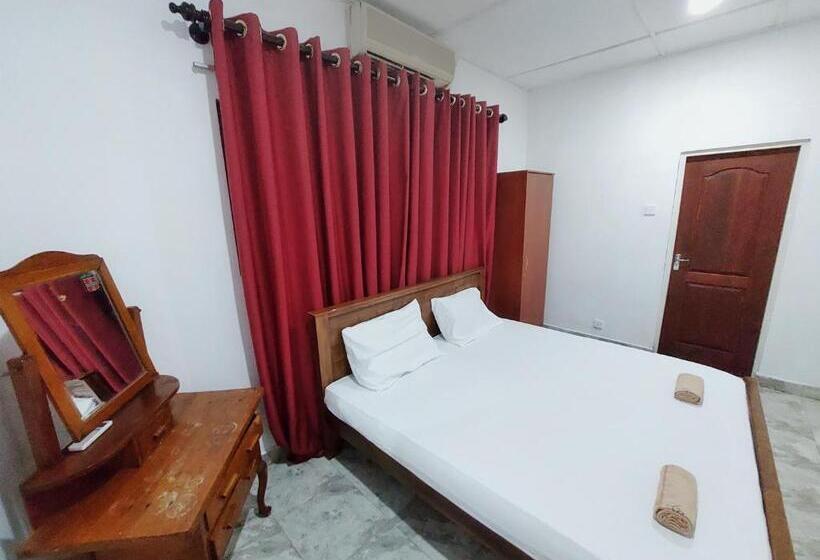 Hostel Katunayake At Colombo Airport Transit