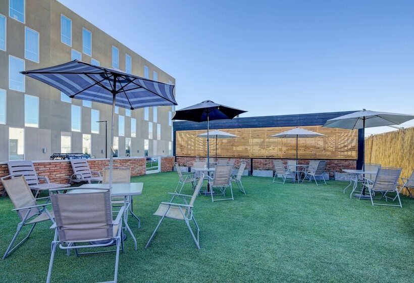 Fotos del hotel La Quinta By Wyndham Santiago Aeropuerto:  21 Fotos del hotel La Quinta By Wyndham Santiago Aeropuerto:  21