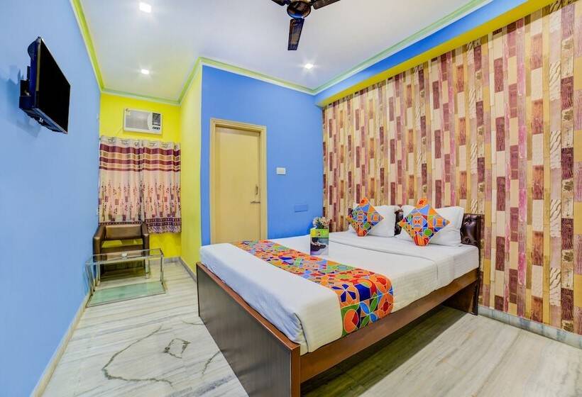 ホテル Nest Park Street