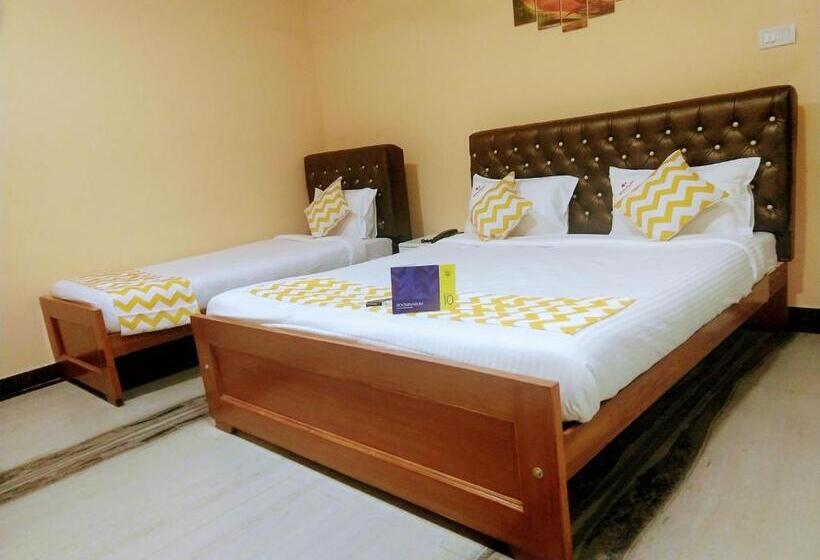 ホテル Royal Palace Marina