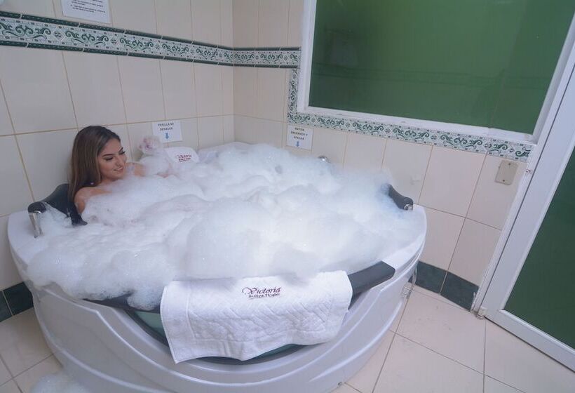 هتل Victoria Suites