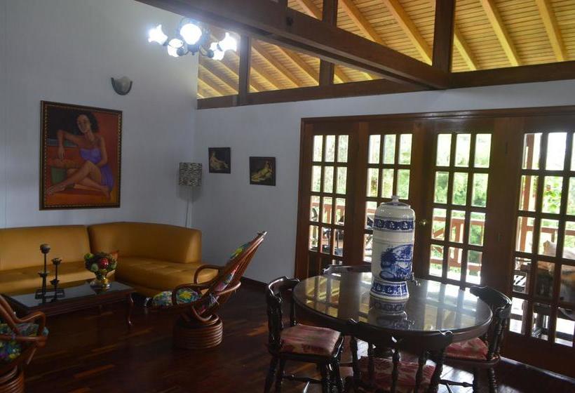 هتل Hospedaje Ecoturístico Villa Carolina