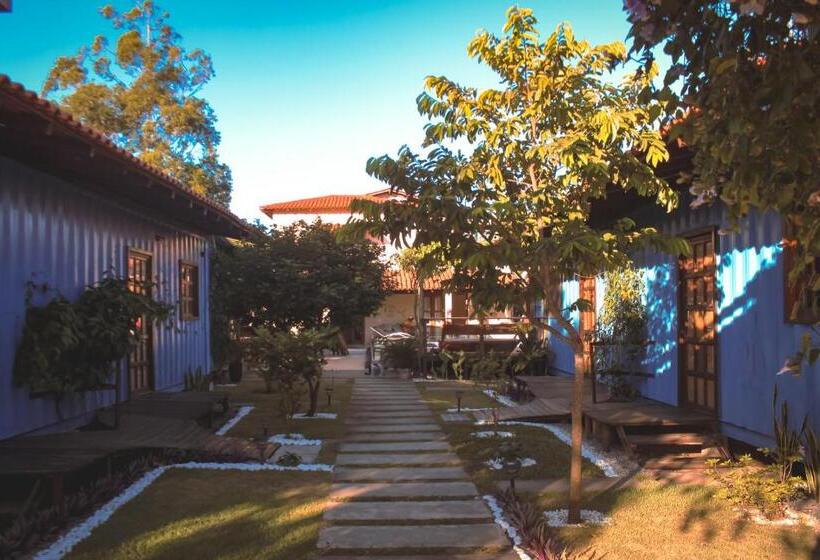 הוסטל Abrolhos Dive Inn