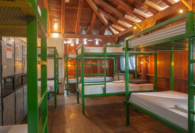 Hostel De Boca En Boca