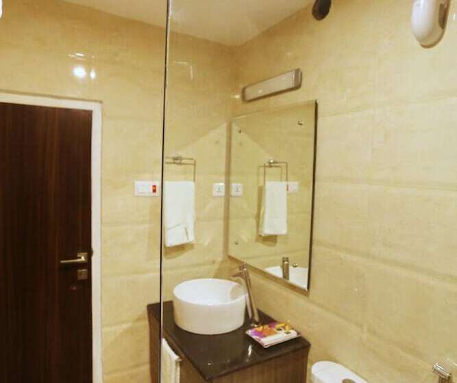 בית מלון כפרי 22 Enclave By Evoke Lifestyle