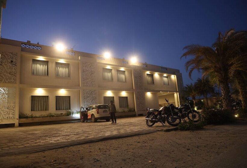 فندق Kumkum Palace