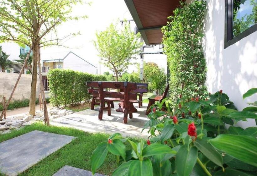 هتل Luxsna Residence