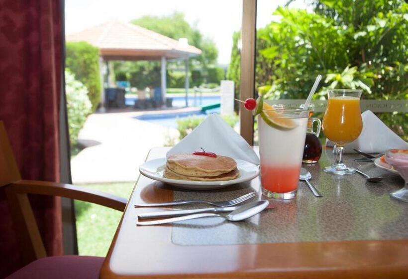هتل Paradise Inn