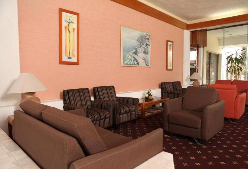 هتل Paradise Inn
