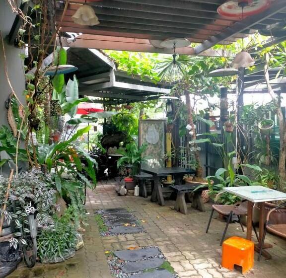 استراحتگاه Art Villa