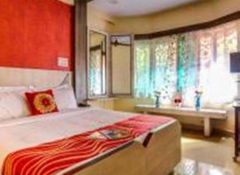 هتل Ulo Akash Inn