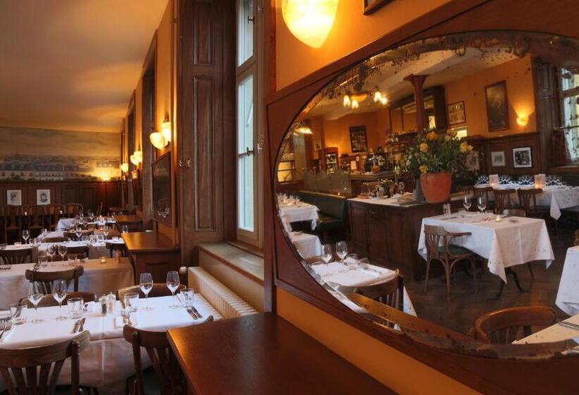 Отель Brasserie Au Violon