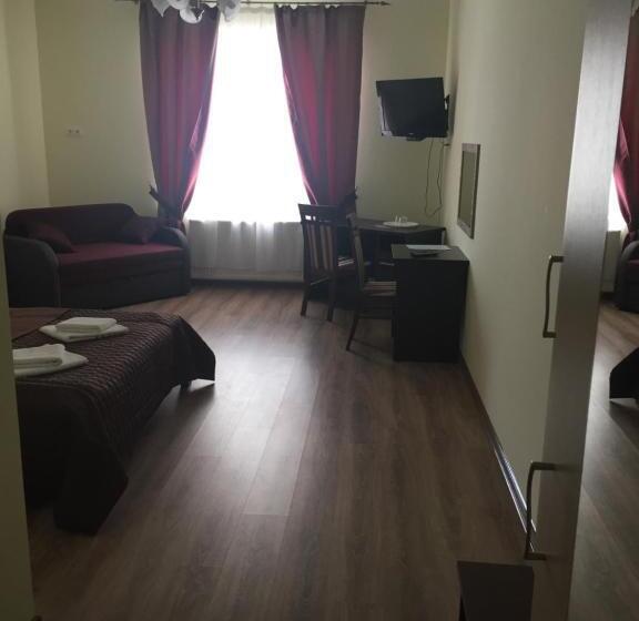 فندق Karpaty