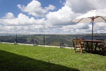 هتل Montana Guesthouse