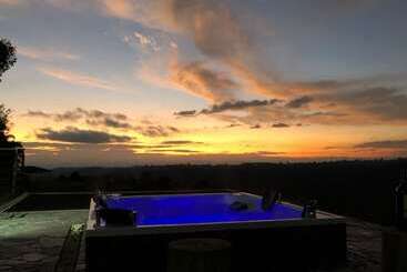 هتل Montana Guesthouse