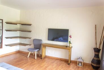 هتل Montana Guesthouse