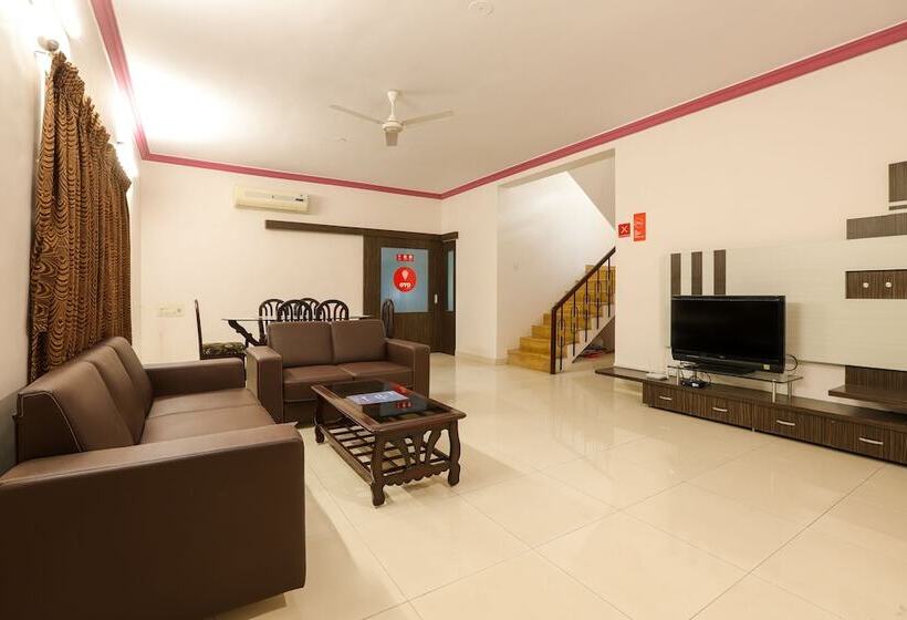 هتل Oyo 10031 Wind Chimes Boutique Guest House