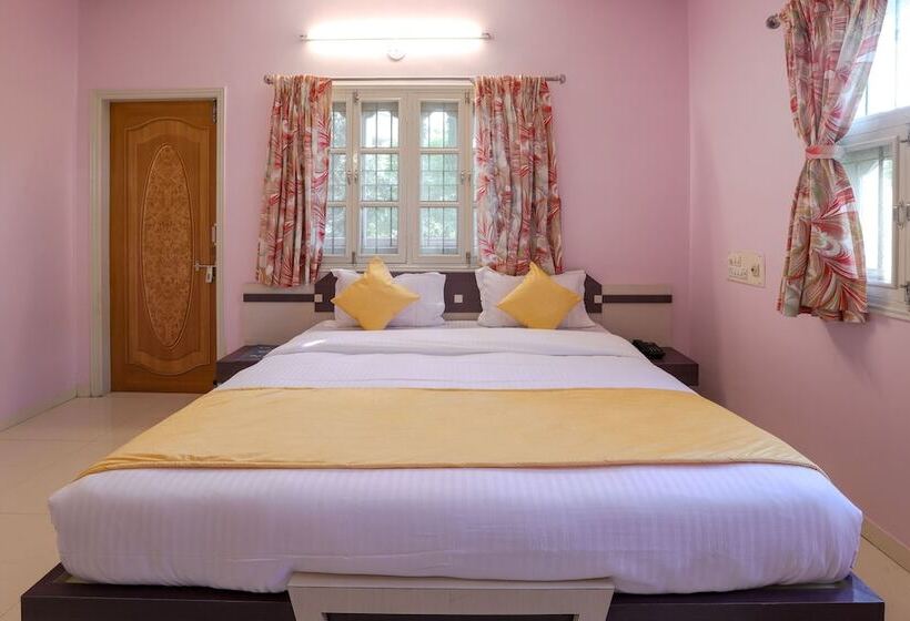هتل Oyo 10031 Wind Chimes Boutique Guest House