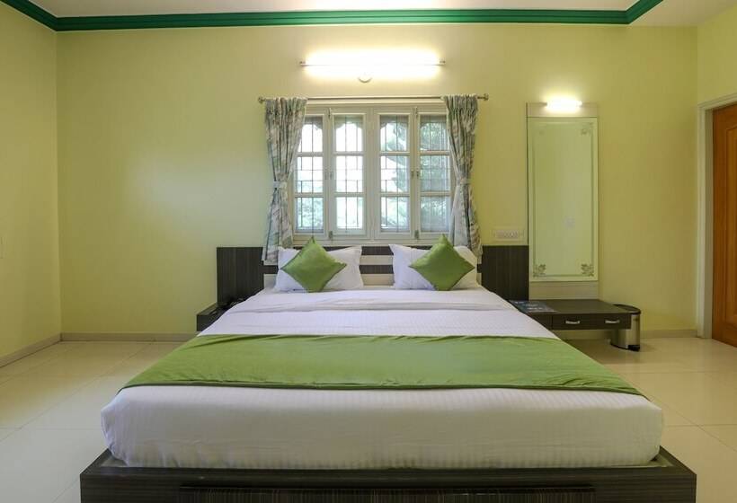 هتل Oyo 10031 Wind Chimes Boutique Guest House