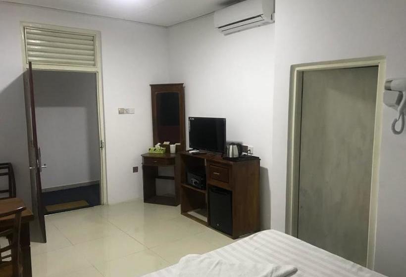 Ivory Monarch  Hotel & Resort