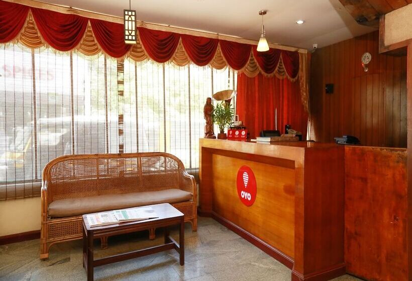Fotos del hotel Oyo 10336 Hotel Sn Annex:  24