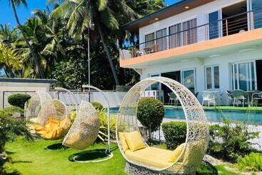 استراحتگاه Paradiso Rito Waterfront Oasis