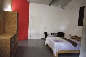 Tuanis B&b Tamarindo