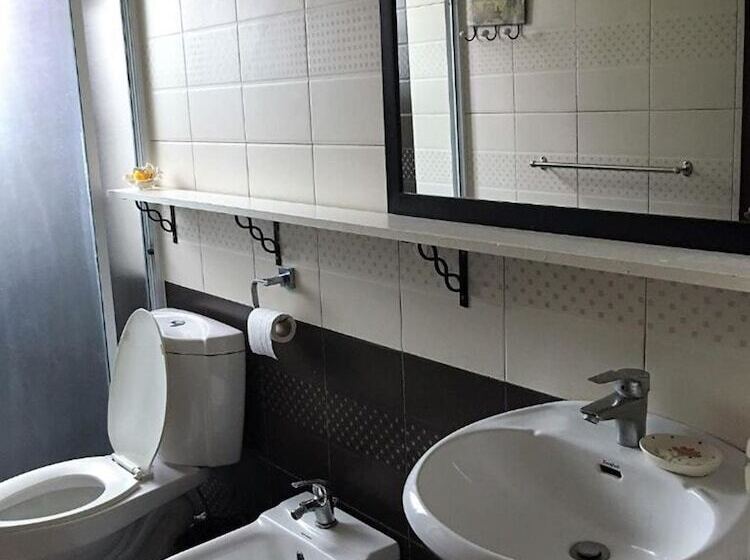 تختخواب و صبحانه Casa Gialla