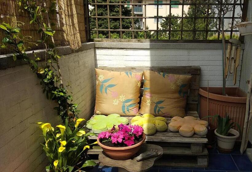 تختخواب و صبحانه Charme&chic
