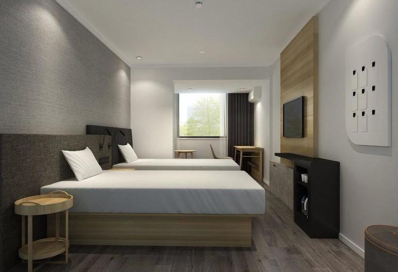 Hanting Hotel Wuhan Optics Valley Pedestrian Street Entrepreneurship Center