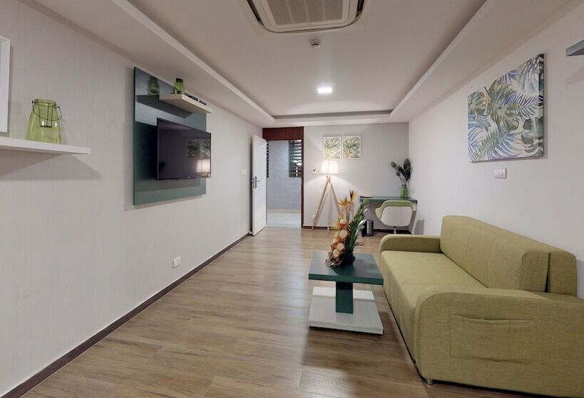 酒店 37th Crescent Boutique Suites