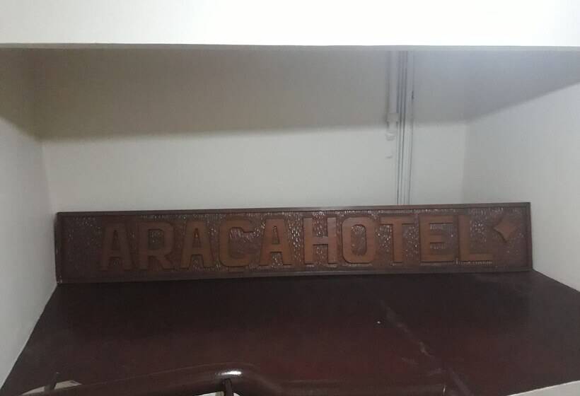 هتل Araca