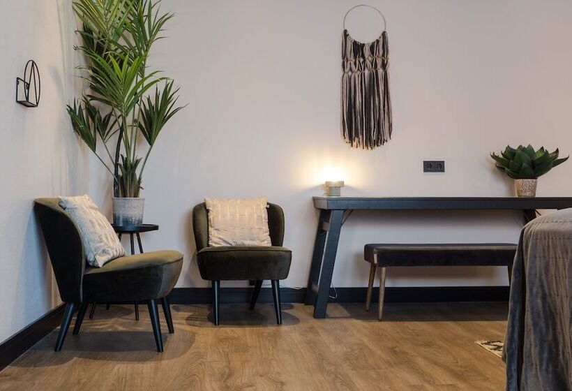 هتل Boutique Suites Lisse   Keukenhof