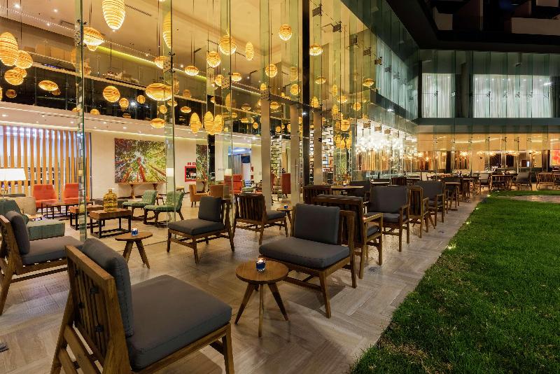هتل Hilton Garden Inn Salamanca