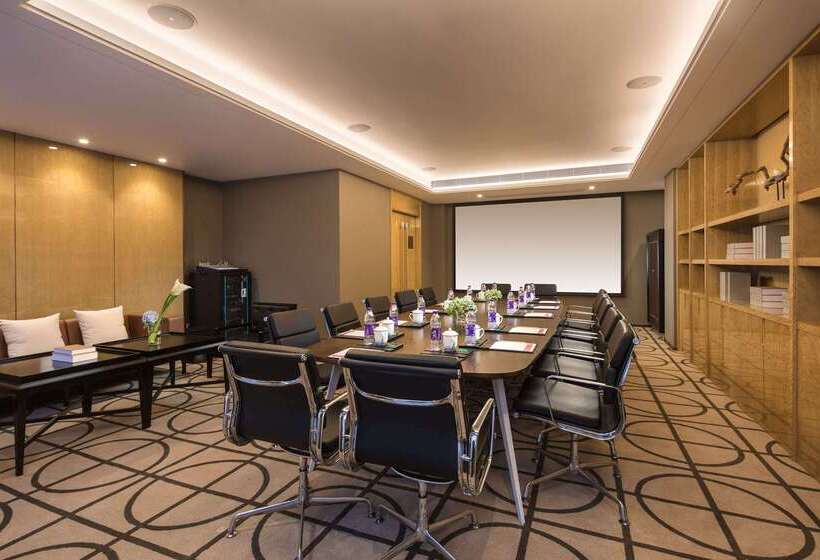 هتل Leshan Ramada