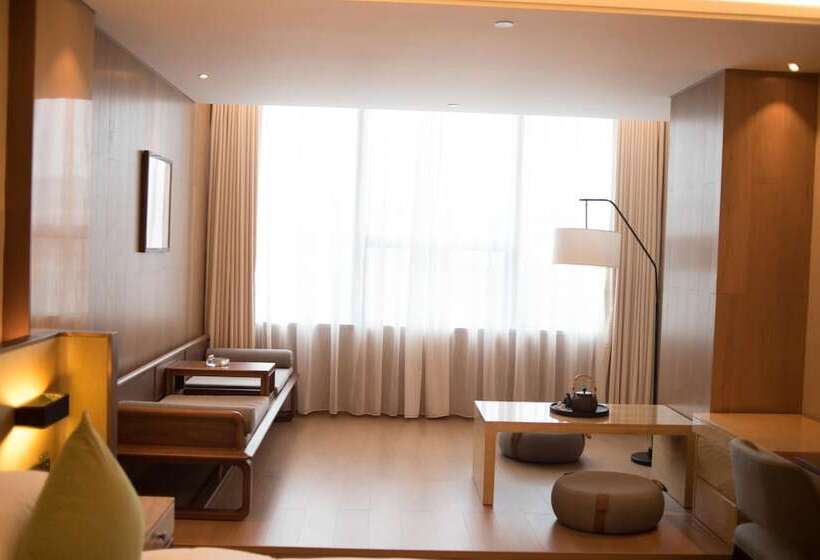 هتل Leshan Ramada