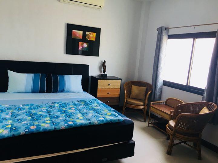 The Corner Transit Hostel